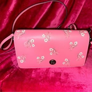 Dinky With Floral Bow Print